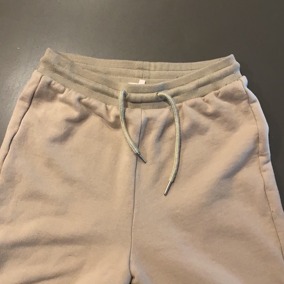 Mistress Rocks Nude Sweats - Picture 2 of 4